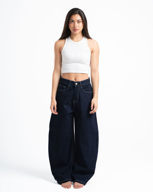 THE 90s BLOWOUT IN RAW JEANS
