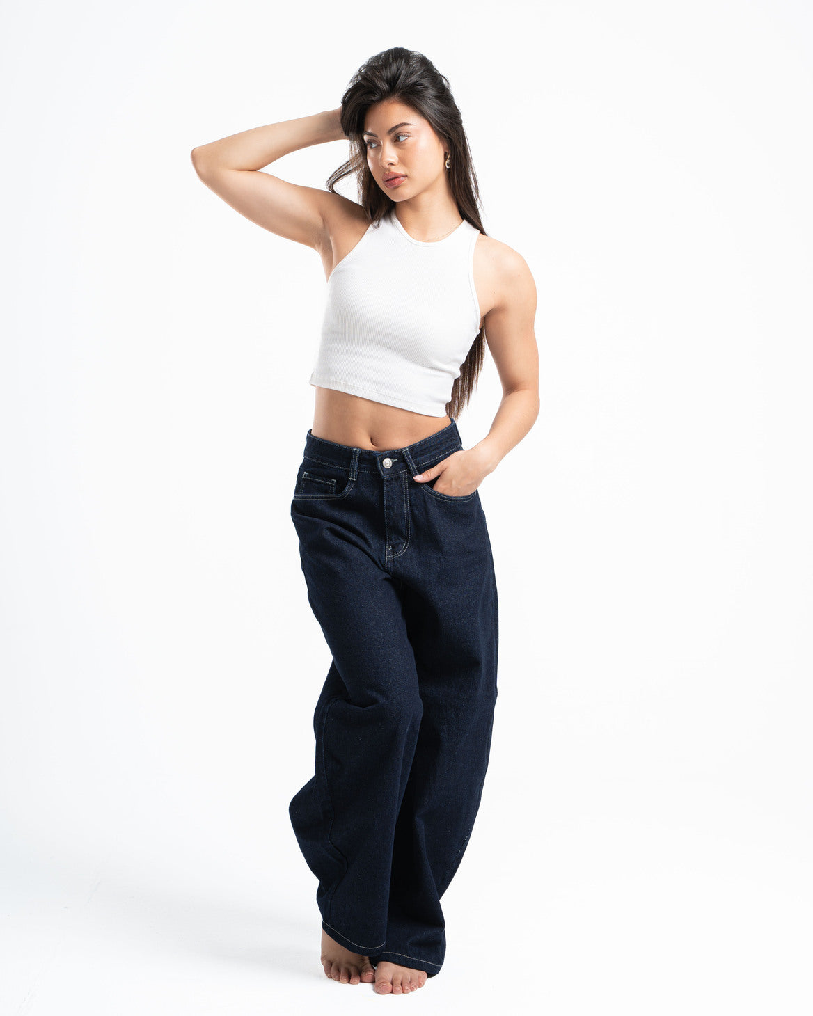 THE 90s BLOWOUT IN RAW JEANS