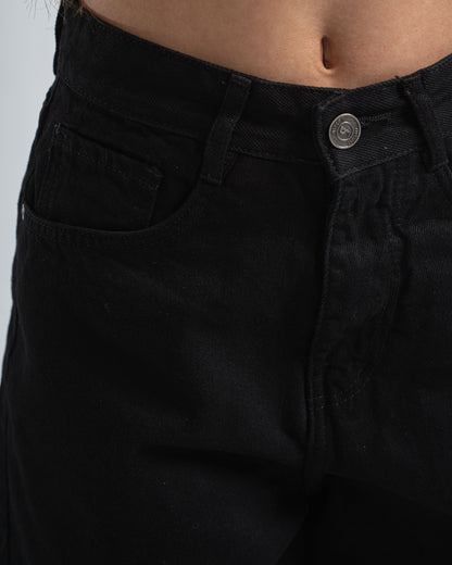 THE 90s BLOWOUT IN BLACK