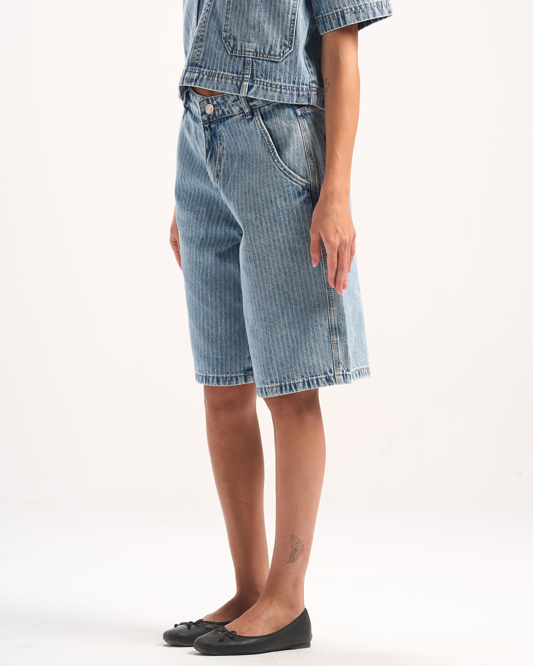 LIGHT BLUE STRIPED JORTS