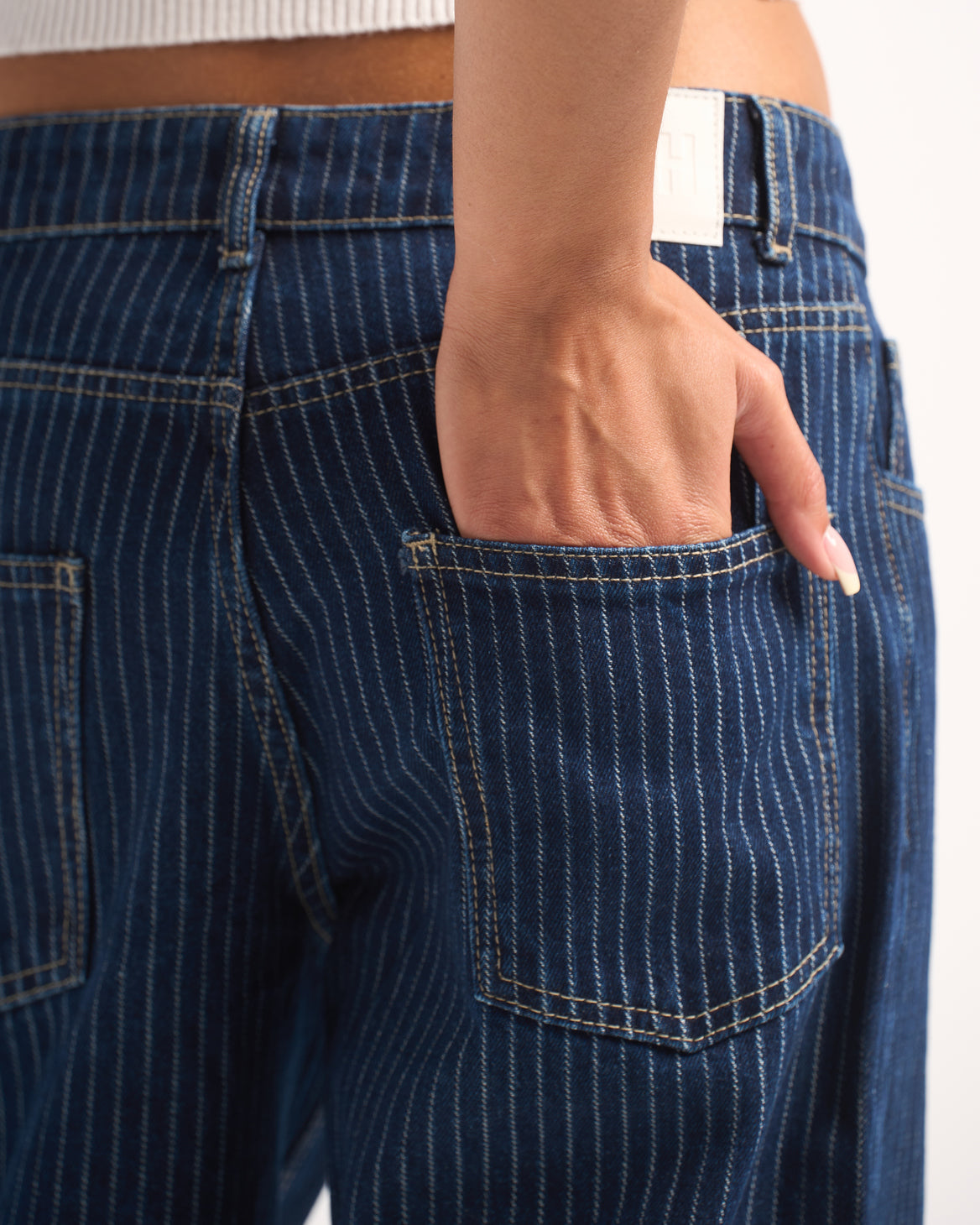 NAVY STRIPED DENIM PANTS