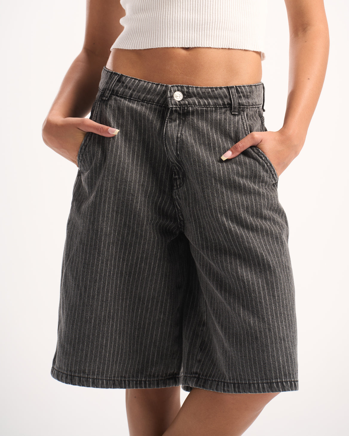 DARK GREY STRIPED JORTS